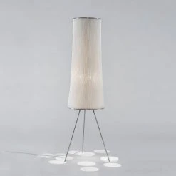 Designer-Stehleuchte Ura von Arturo Alvarez in Weiß