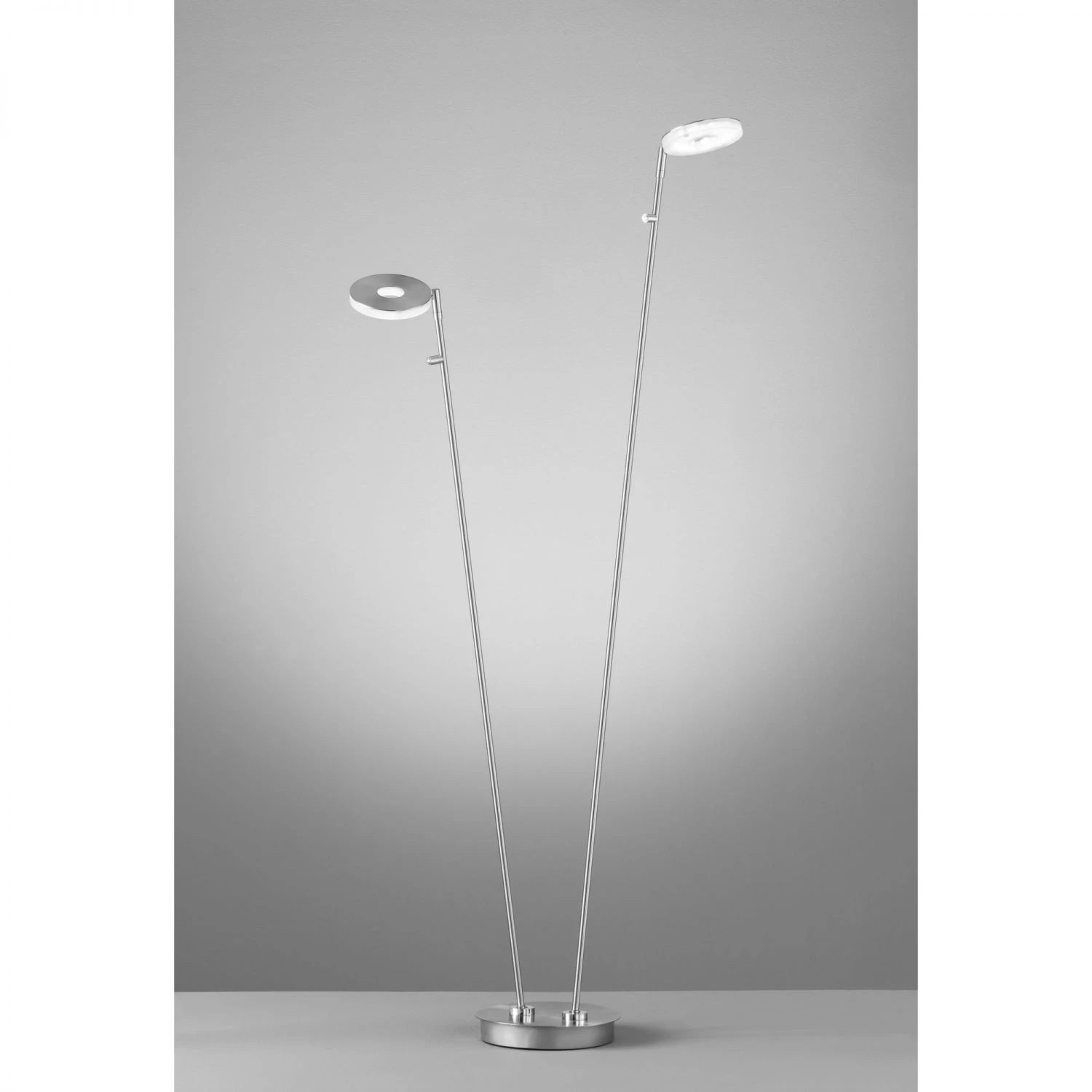 Fischer & Honsel dimmbare LED Stehleuchte mit CCT-Lichtfarbsteuerung 2-flammige Stehlampe nickel chrom mit Schalterr 135 cm 3 Fischer & Honsel dimmbare LED Stehleuchte mit CCT-Lichtfarbsteuerung 2-flammige Stehlampe nickel chrom mit Schalterr 135 cm – Bild 2