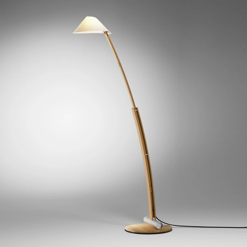 Domus Stehleuchte mit Buchenholz und Lunopalschirm 3 Domus Stehleuchte mit Buchenholz und Lunopalschirm