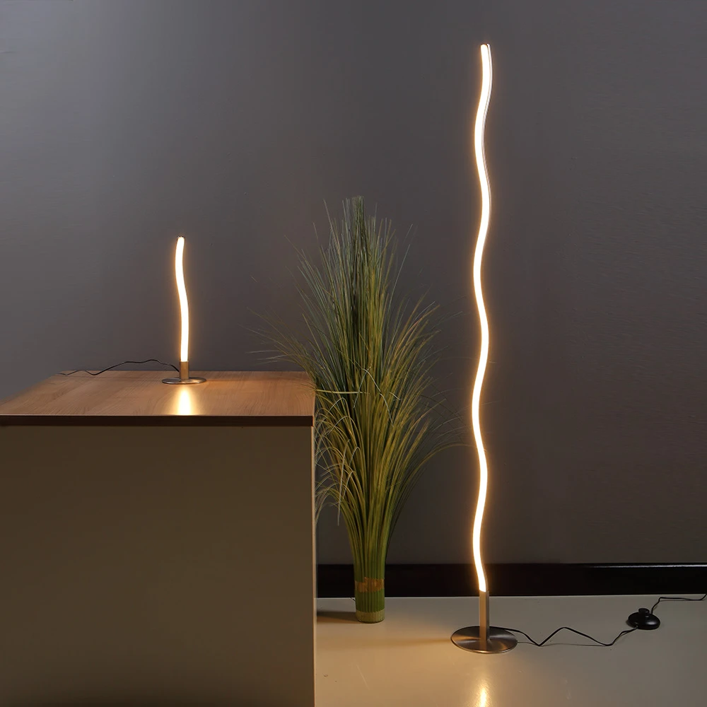 Leuchten Direkt LED Stehleuchte, Stehlampe Wellen Optik, Farbe silber, Schnurschalter, 1000 Lumen 12 Leuchten Direkt LED Stehleuchte, Stehlampe Wellen Optik, Farbe silber, Schnurschalter, 1000 Lumen – Bild 10