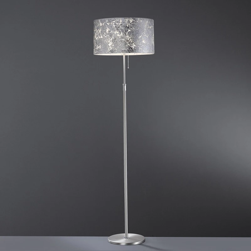 Hufnagel Stehleuchte Loop silber, Schirm Blattsilber - mit Zugschalter 3 Hufnagel Stehleuchte Loop silber, Schirm Blattsilber - mit Zugschalter