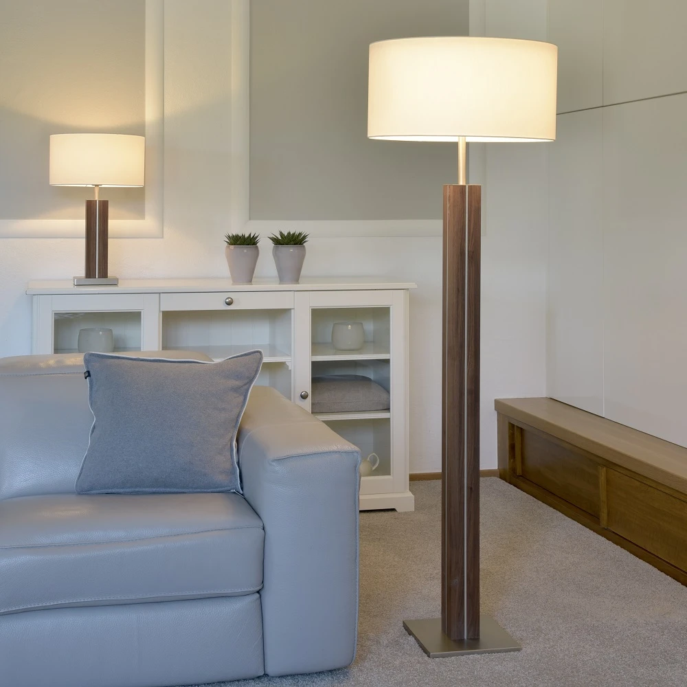 HerzBlut Stehleuchte, Schirm, Cotton, Weiß, Holz, Zirbe o. Eiche o. Nussbaum 7 HerzBlut Stehleuchte, Schirm, Cotton, Weiß, Holz, Zirbe o. Eiche o. Nussbaum – Bild 5